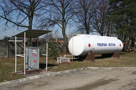 Stanowisko ćwiczeń gaszenia stacji paliw płynnych LPG