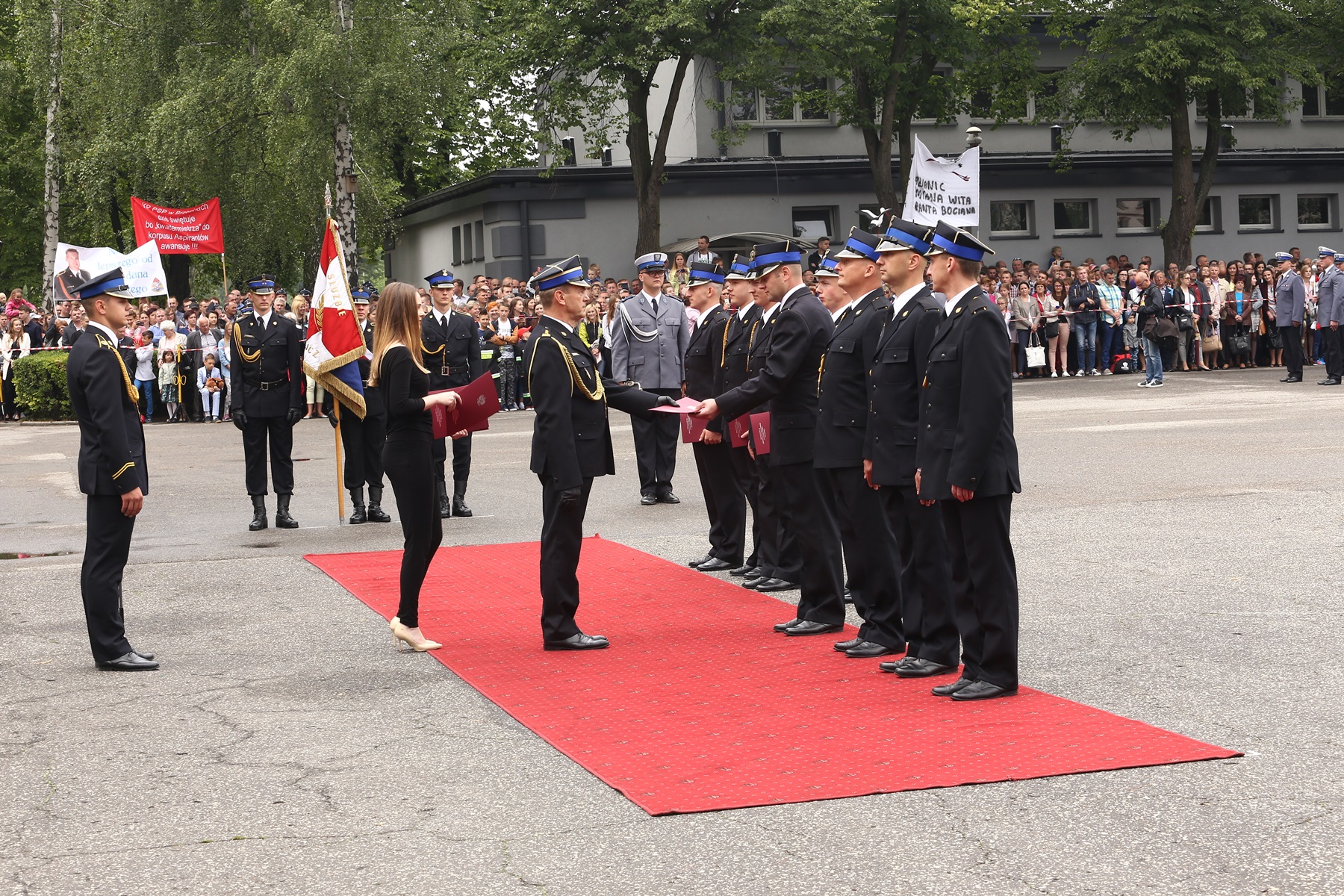 Promocja absolwentów Centralnej Szkoły Państwowej Straży Pożarnej w Częstochowie