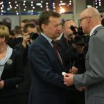 Spotkanie w Centralnej Szkole PSP szefa MSWiA z funkcjonariuszami pełniącymi służbę w Święta Bożego Narodzenia