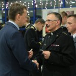 Spotkanie w Centralnej Szkole PSP szefa MSWiA z funkcjonariuszami pełniącymi służbę w Święta Bożego Narodzenia