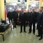 Spotkanie w Centralnej Szkole PSP szefa MSWiA z funkcjonariuszami pełniącymi służbę w Święta Bożego Narodzenia