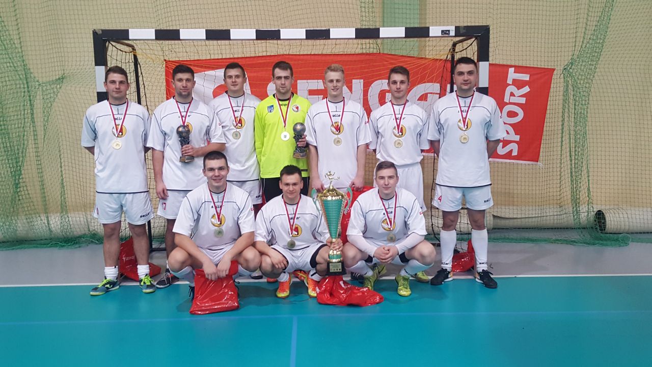 Zwycięstwo drużyny Centralnej Szkoły w III edycji turnieju „Jura Futsal Cup”