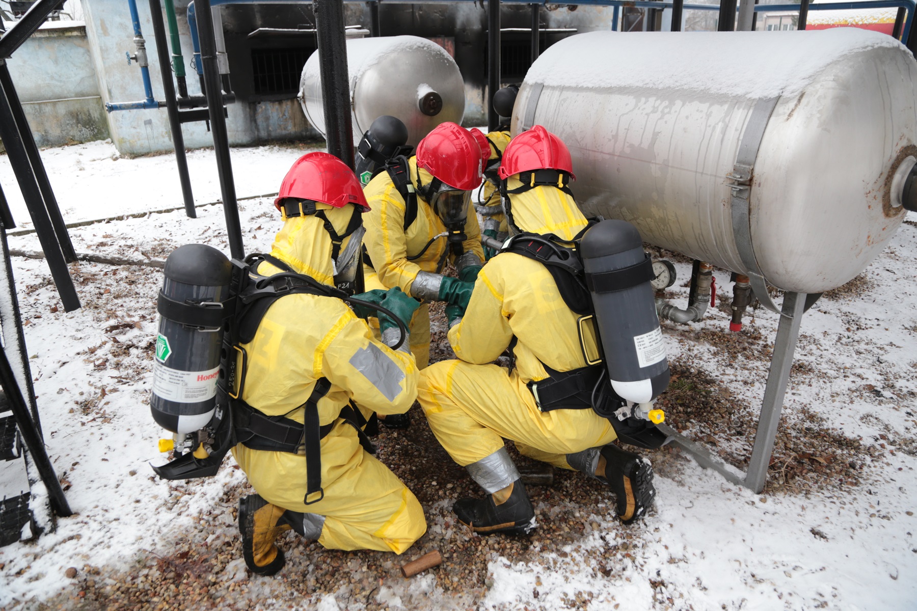 Szkolenie z ratownictwa chemicznego i ekologicznego realizowanego przez KSRG w zakresie podstawowym