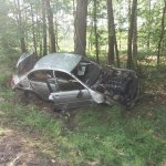 Galerie - 2018 r. - Samochód BMW wypadł z drogi