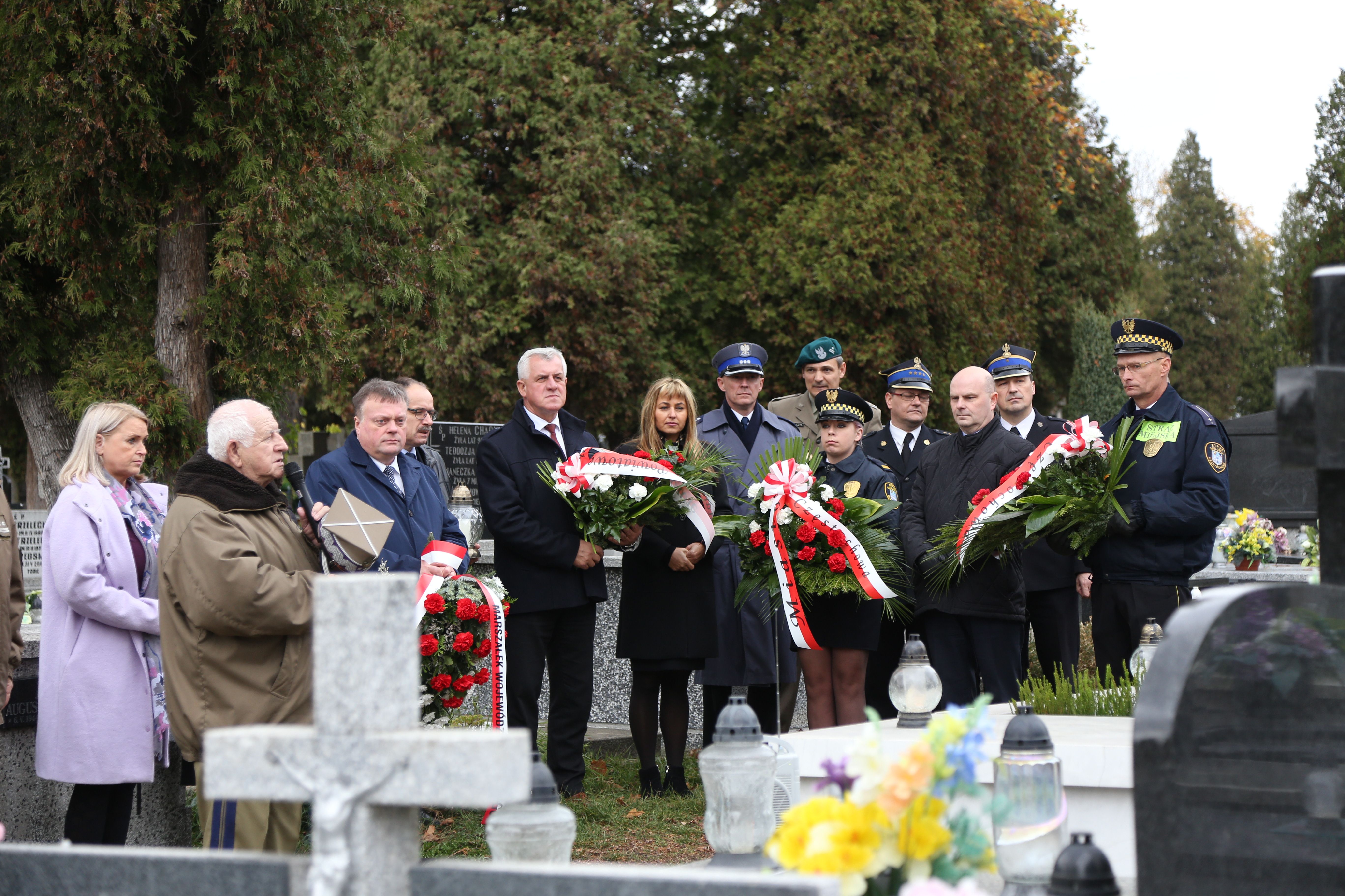 Ku czci tym, którzy odeszli na wieczną służbę