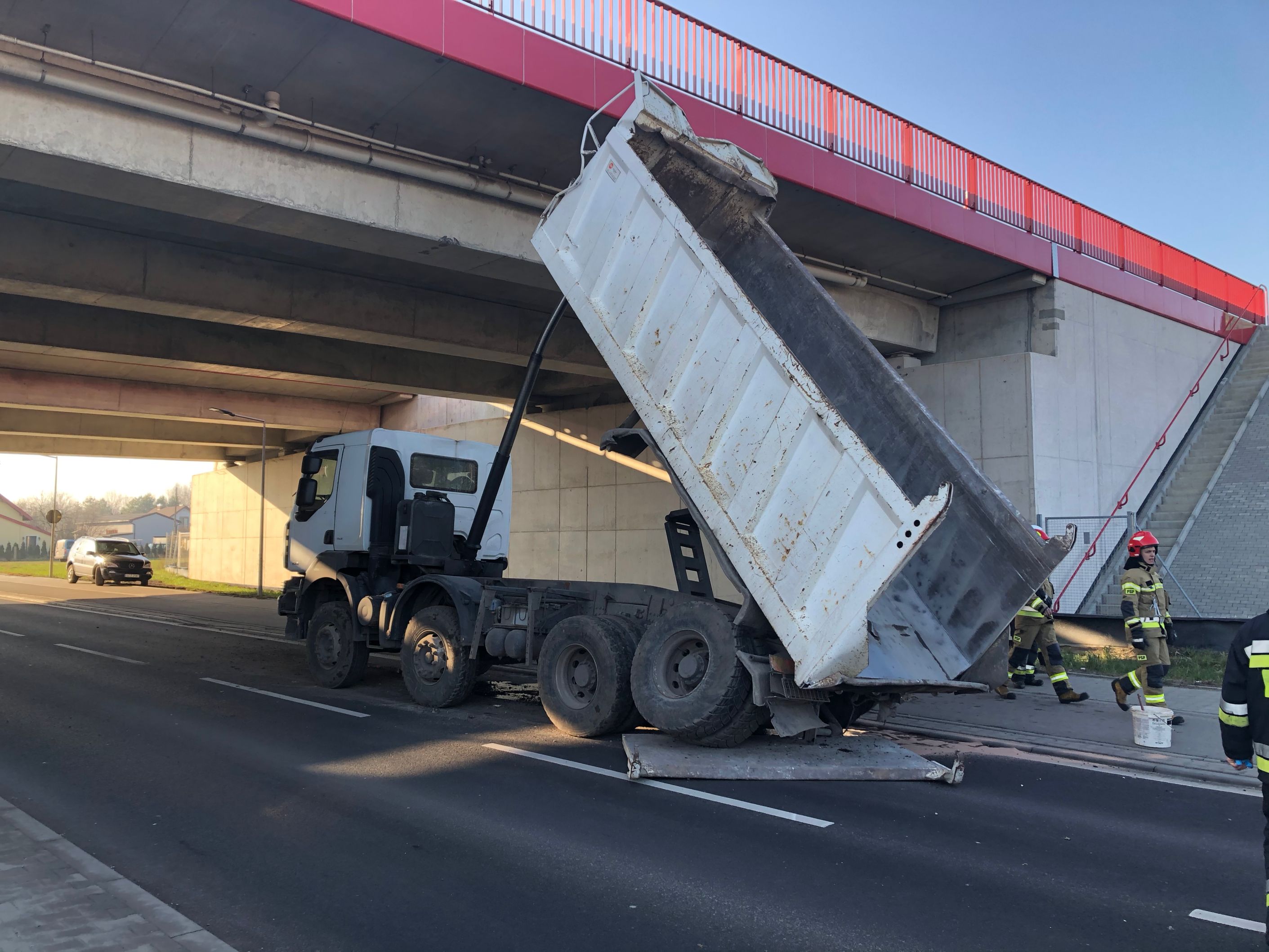 Wypadek samochodu ciężarowego