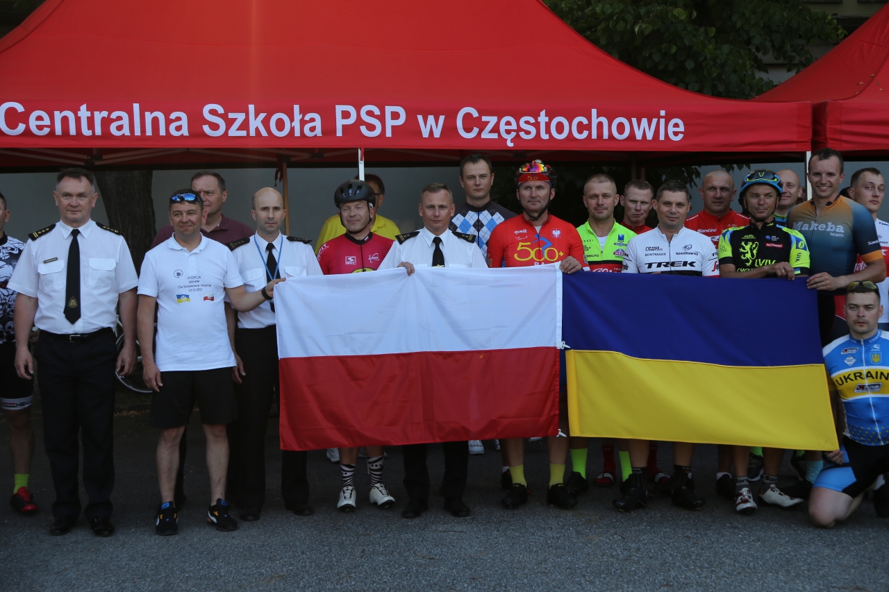 Charytatywny Ultramaraton Kolarski 500 kilometrów+ na rowerze dla strażaków z Ukrainy