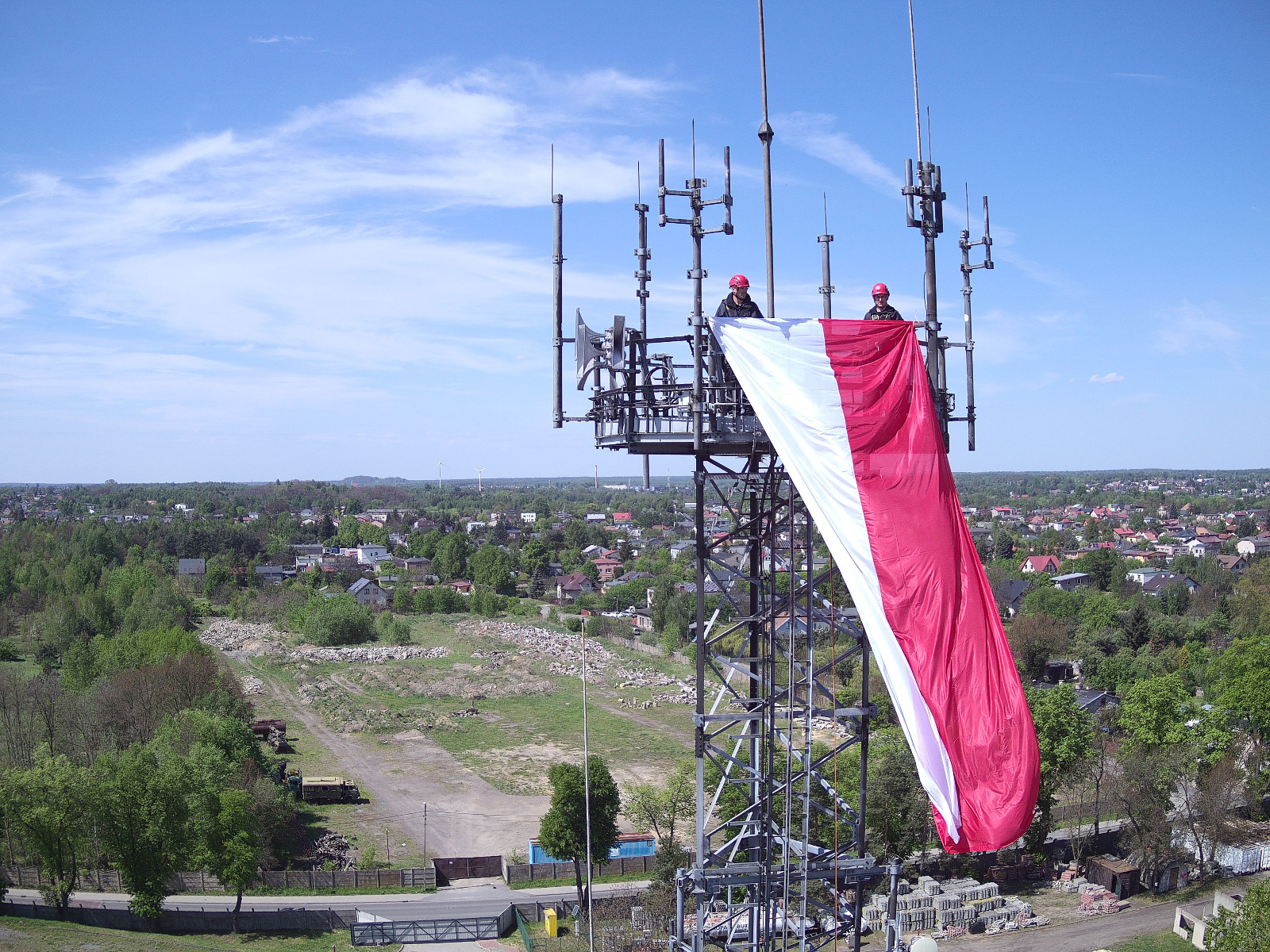Dzień Flagi Rzeczypospolitej Polskiej w Centralnej Szkole Państwowej Straży Pożarnej w Częstochowie